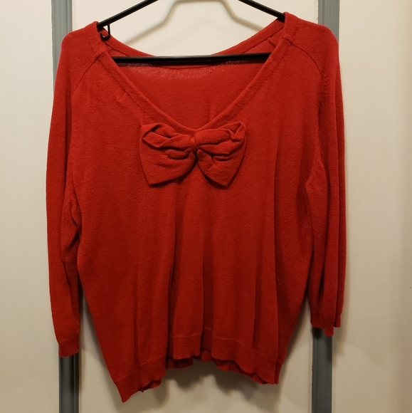 Red bow sweater - Picture 1 of 2